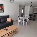 Maison Neuve Climatisée , Le Charme Tranquille Сasa de vacaciones Neuville-sur-Seine