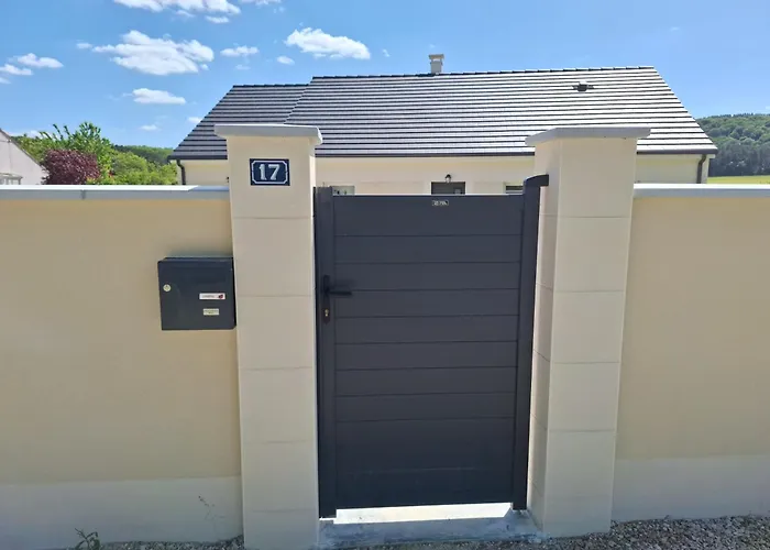 Maison Neuve Climatisee , Le Charme Tranquille Feriehus *