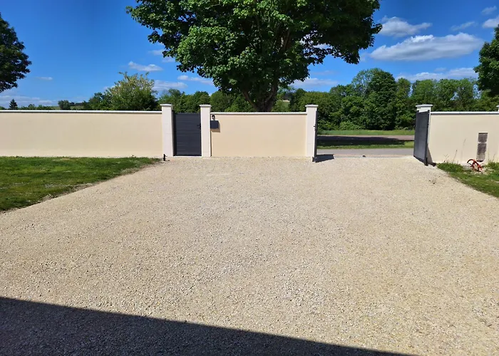 Maison Neuve Climatisee , Le Charme Tranquille Feriehus *