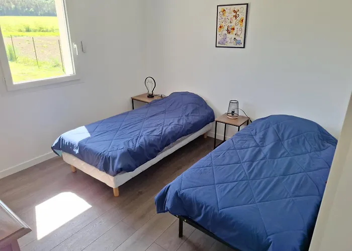 Feriehus Maison Neuve Climatisee , Le Charme Tranquille *